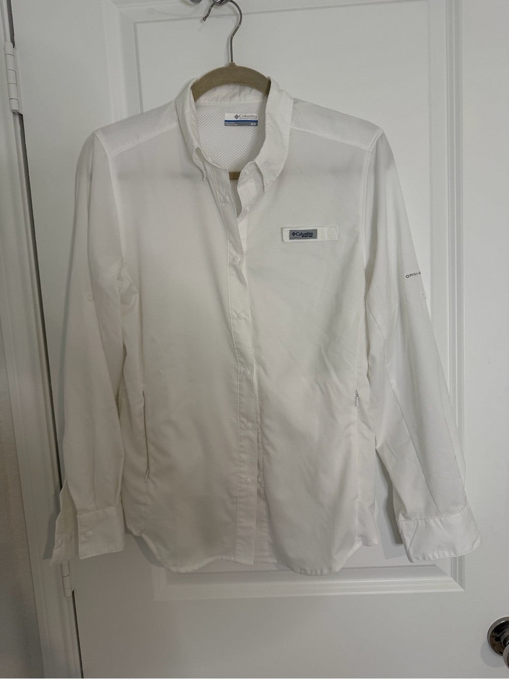 Columbia White Women’s Button-Down Sun Shirt